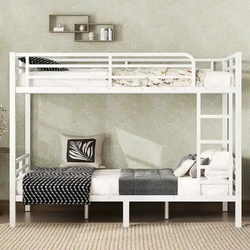 Litera de metal blanca Twin XL sobre Twin XL