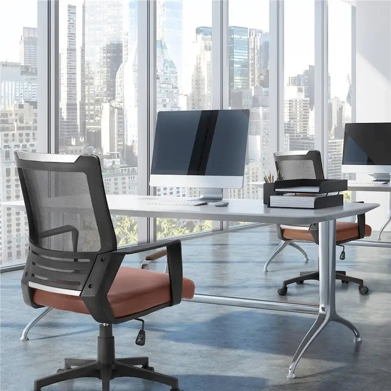 Silla de oficina de malla ajustable con soporte lumbar