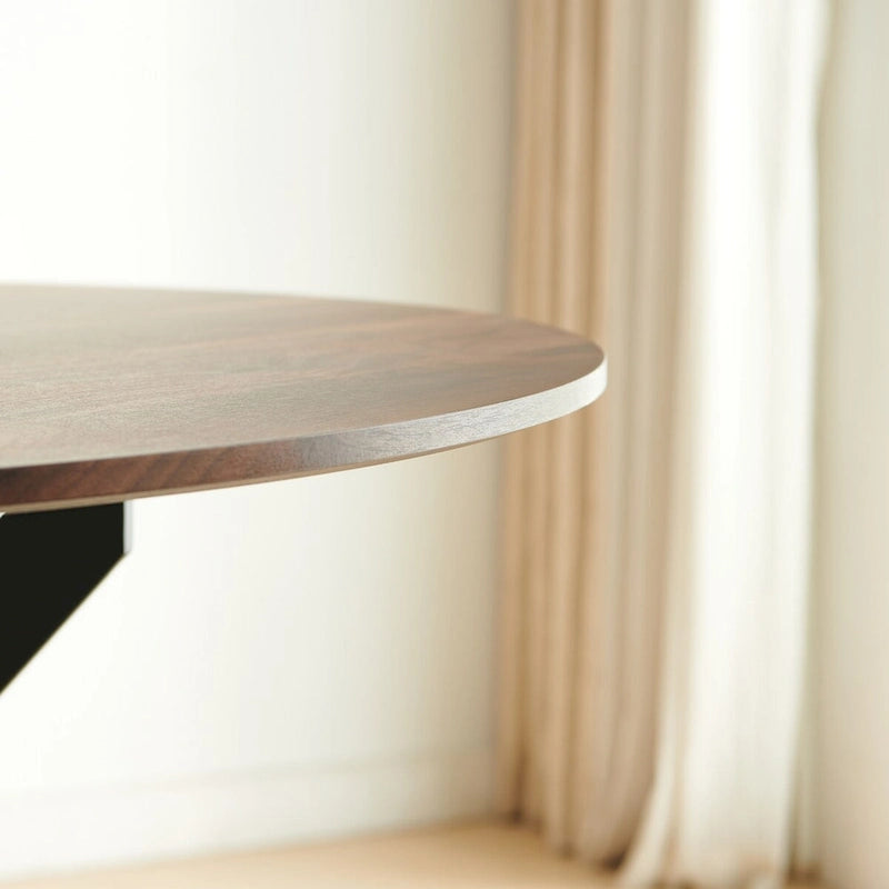 Mesa de comedor redonda de mediados de siglo